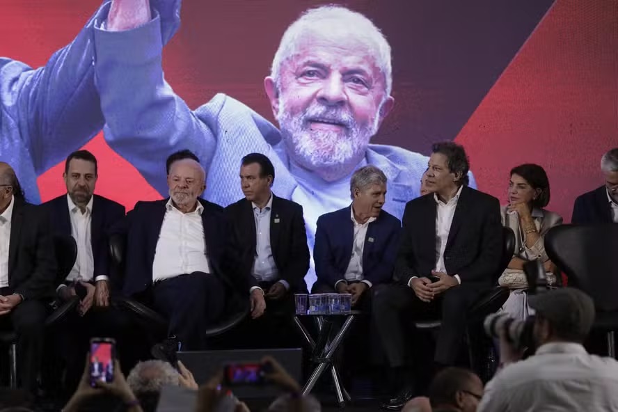 Lula diz que vaga de vice est� aberta para Alckmin, mas candidatura ao Senado pode 'ajudar mais'