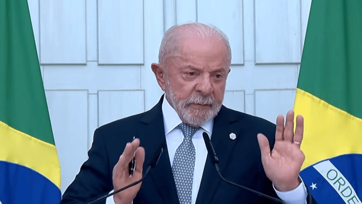 No G7, Lula diz que Trump n�o pode 'se meter nas elei��es do Brasil'