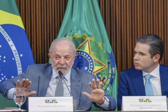 Banco Master e PL Antifaco deixam Lula e Hugo Motta em rota de coliso, por Luiz Carlos Azedo