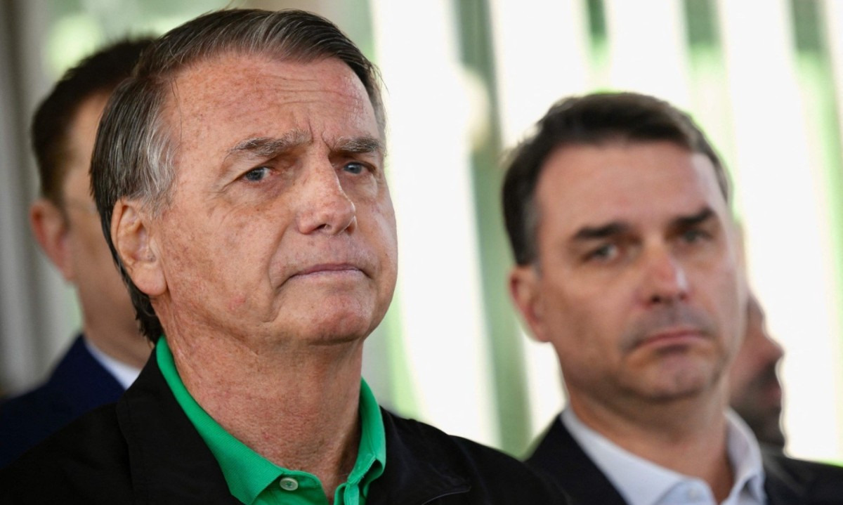 A cartada de Bolsonaro, a perplexidade do Centrão e o favoritismo de Lula, por Luiz Carlos Azedo