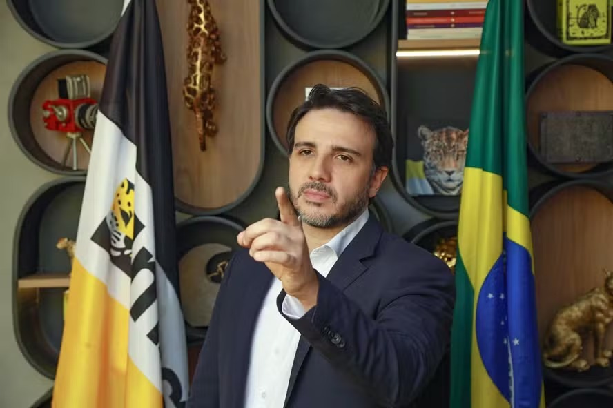O outsider vem a�, por Thomas Traumann