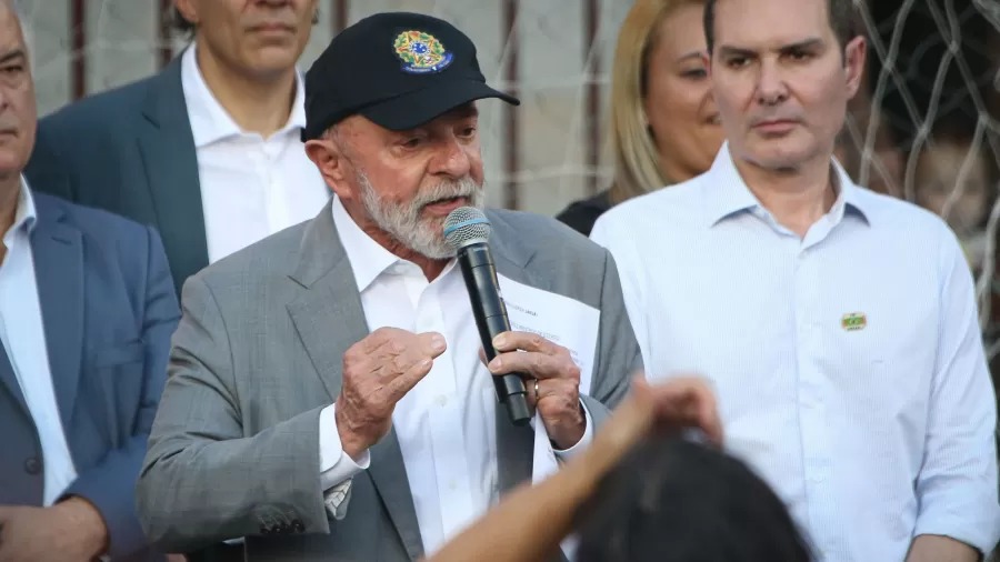 Lula diz que projeto no Moinho no pode ser feito 's custas de sofrimento'