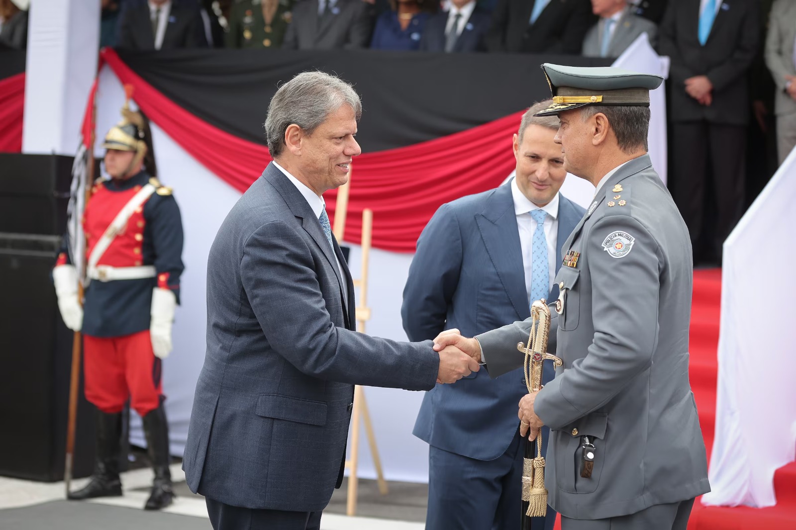 A crise na Pol�cia Militar de S�o Paulo est� no retrovisor de Guilherme Derrite