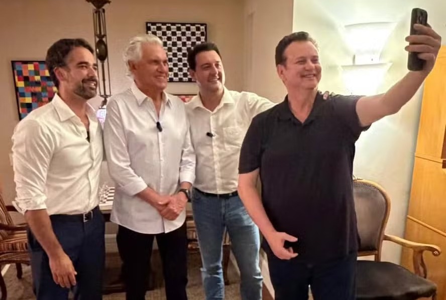 Caiado anuncia filia��o ao PSD ao lado de Ratinho Jr e Eduardo Leite