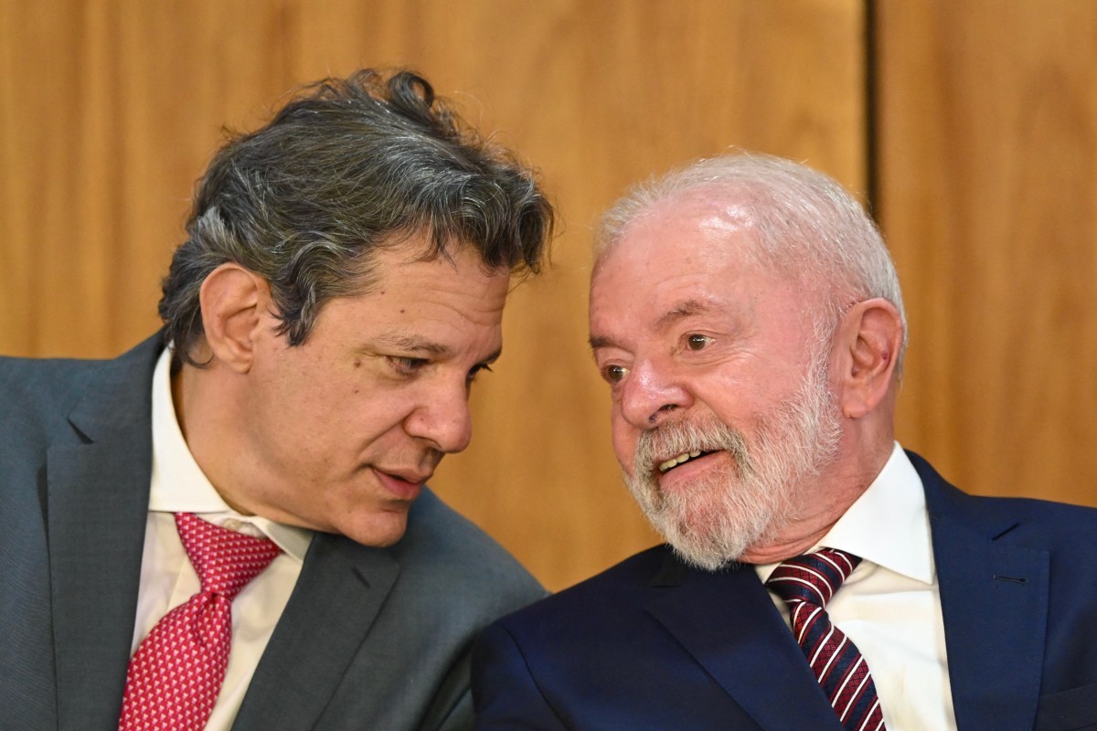 Lula convence Haddad a disputar governo de SP; Tarc�sio tenta fechar chapa