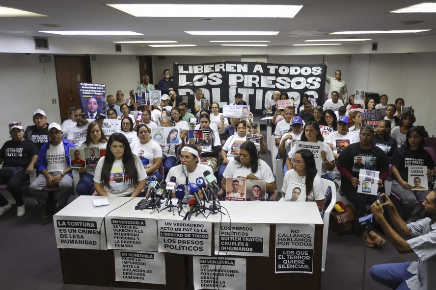 Venezuela pede liberta��o de Maduro na ONU e acelera anistia enquanto reorganiza governo