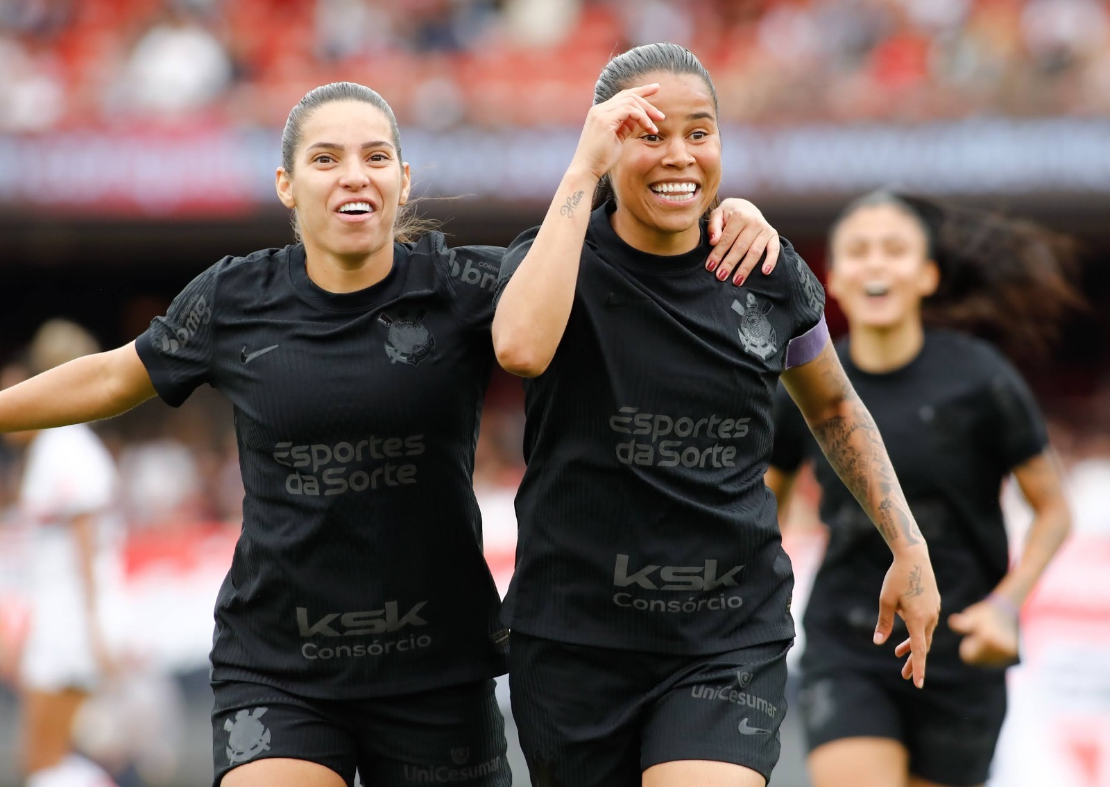 Brabas do Corinthians dominam So Paulo no 1 jogo da final do Campeonato Brasileiro