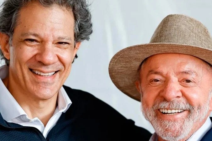 Haddad celebra voto 'TarLula' como rejei��o a Fl�vio Bolsonaro