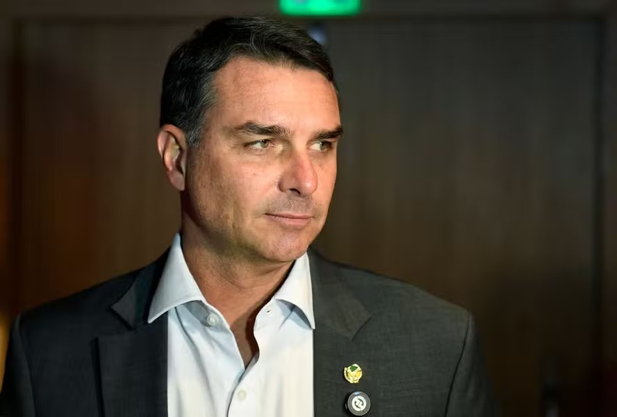 Faria Lima em peso no jantar de Kayath para Fl�vio Bolsonaro