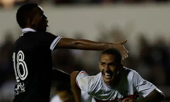 Semifinais da Copinha acontecem nesta quarta, com o S�o Paulo em busca de mais um titulo